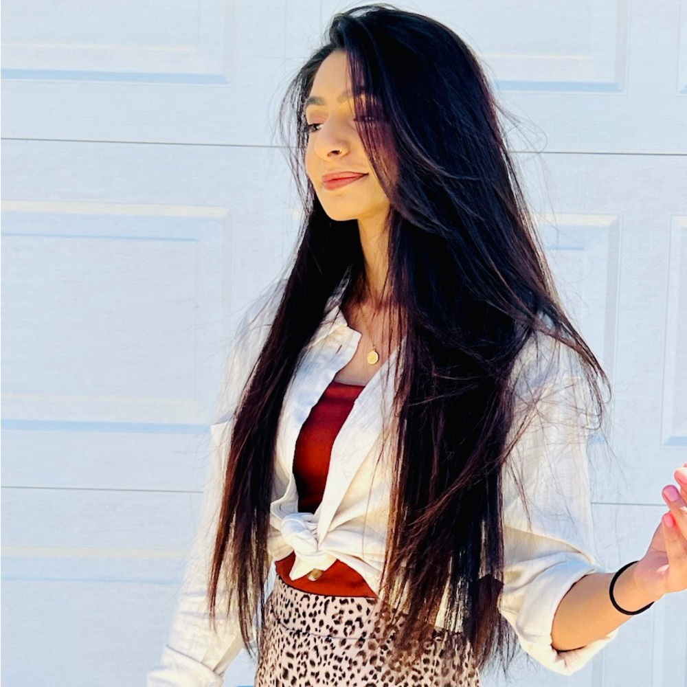 Meet your Posher, Fatima!